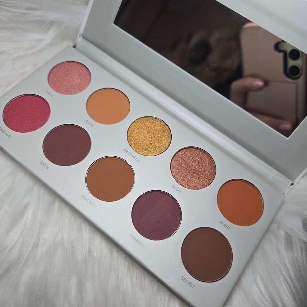 Jaclyn Hill Ring the Alarm Morphe palette